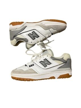 Like New! New Balance 550 Men’s White Sneakers